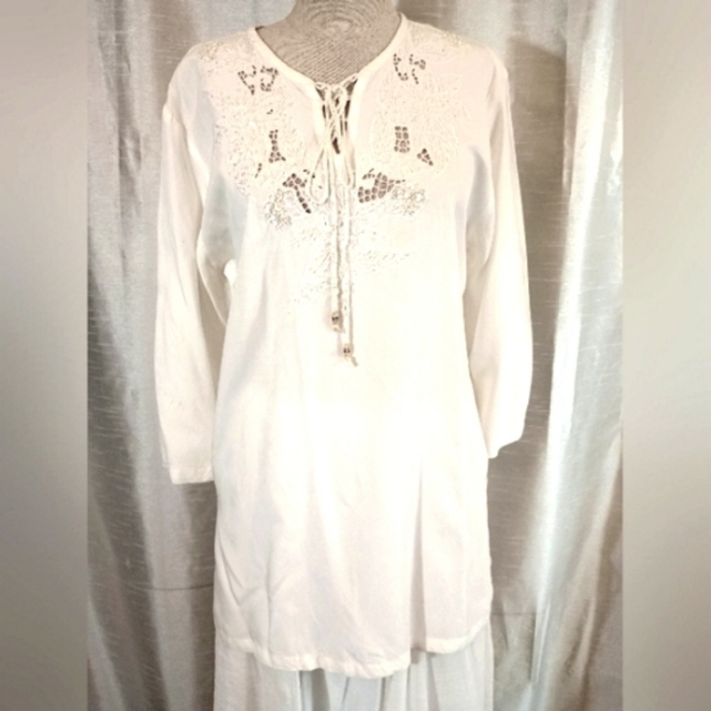 Ku De Ta 3/4 Sleeve Top, White/Criss-Cross Drawstrng Bust/Beads+Sequin Crochet,M